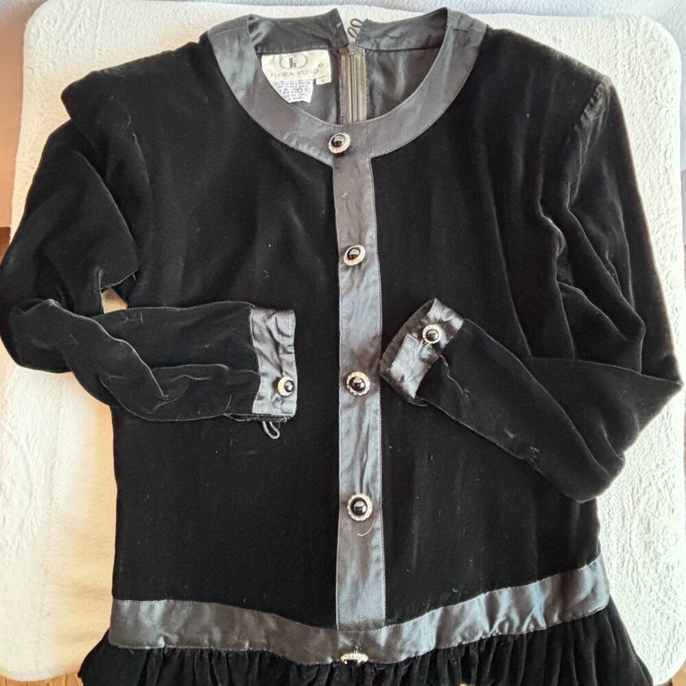 1980s Black Velvet Silk Modest Drop Waist Long Sleeve Party Dress with Pockets - Picture 7 of 10
